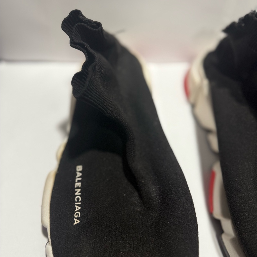 Balenciaga Men's speed trainer Black and White Sock Sneakers - Picture 3 of 7